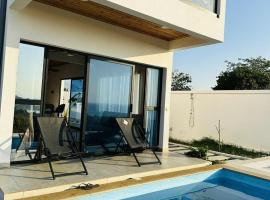 Bungalow Noix de Coco, hotel in Nosy Be