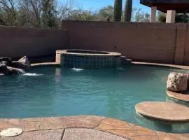 Desert Hills Fun Home Pool Spa 6 Room 9 bed 15ppl