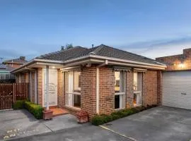 Homestay - Double-Bedroom for Rent Bundoora