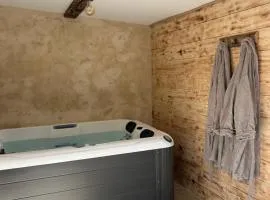 Maison avec jacuzzi privatif