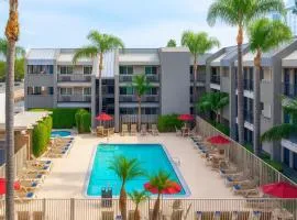 Motel 6-Anaheim, CA - Maingate