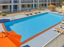 Motel 6-Thousand Oaks, CA