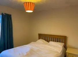 Double room to rent near Royal Berkshire Hospital and University of Reading