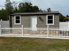 Giselle mini house