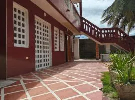 Las Margaritas Frente al Mar 1