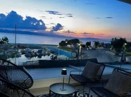 Marathon Coast-Seafront Luxury Apartments
