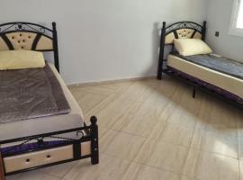 Bel appartement en plein Taza, apartment in Taza