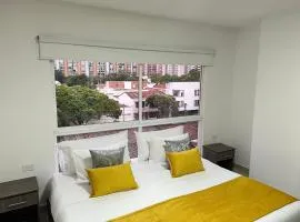 Aparta Suites la Flora Flora-Piscina-Jacuzzi