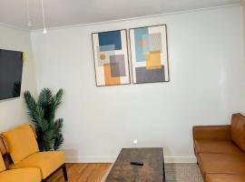 Renovated 2 Bed Walltown Home Walk to Duke! B、ダーラムのホテル