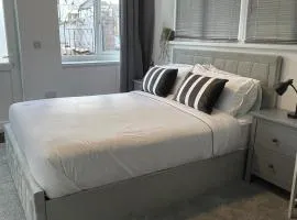New King Studio in Trendy Pontcanna, with Parking