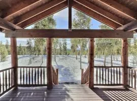 2 Bed Cabin Fireplace Lodgepole Pines