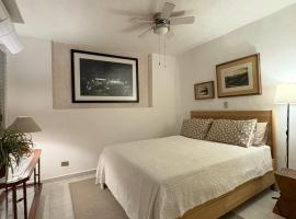 Fun House Tampiquito, casa de campo em Monterrey