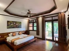 Queen Hotel