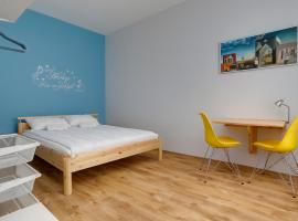 Orange Cat Rooms, albergue en Riga