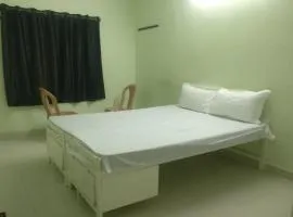 Hotel O REDDY'S GRAND LUXURY ROOMS