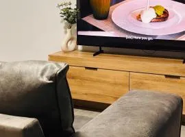 InWeFT Coastal Homes Apartment B