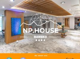 NP House - Home of Coworking&Coliving Bansko, Ski Shuttle, hotel in Bansko