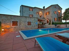 Villa Angela e Giovanni, vila v destinaci Vižinada