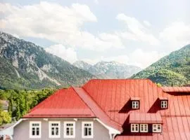 The Townhouse Ruhpolding - Individual Design & Casual Concept - Chiemgaukarte