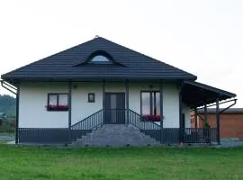 Mera House Bilbor