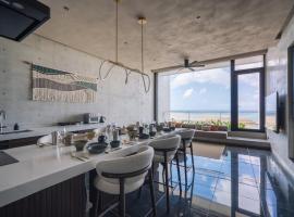 CELEVI Yomitan セレビィ 読谷, hotel em Yomitan