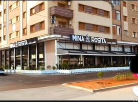 Panorama Apartment Nador Jadid Klima Parking Only Family，納祖爾的海灘飯店