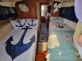 Salerno B&B on Boat Poetica