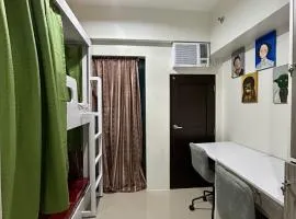 Hostel in Katipunan - Lower Bunk Bed