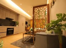 Aesthetic Luxury Studio in Noida By DayDream