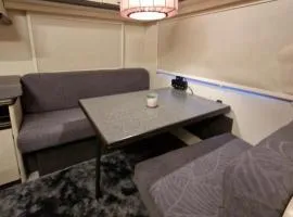 Full Service Caravan 1