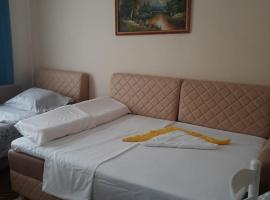 Gezimi Apartament, chỗ nghỉ tự nấu nướng ở Korçë