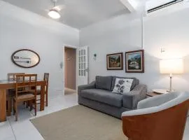 Quiet apartment 6 minutes from Copacabana beach!