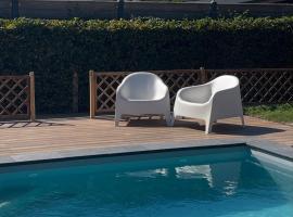 Hoeve Altena Apartment, hotel em Woudrichem