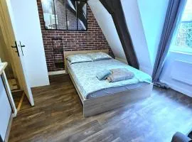 Jolie studio en cetre ville de Montluçon 20 min à pieds de la gare