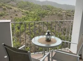 Acogedor estudio con vistas a la montaña