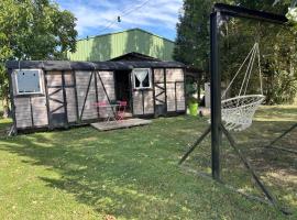 Wagonlit 27, luxury tent in Civières