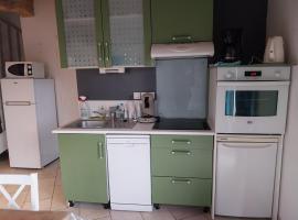 A l'écurie: Ocqueville şehrinde bir otel