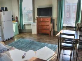 K2 Affordable 2nd Floor 1BR Near MTU w Keweenaw Fun