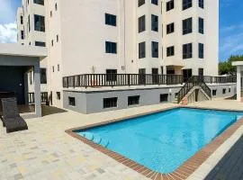 Luxury Haven- Near AC Marriott Hotel Kingston