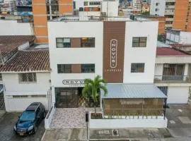 Novus Laureles