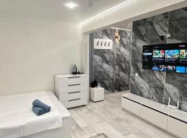 Квартира на Протозанова, hotel i Öskemen