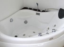 6 person holiday home in Hals-By Traum, ξενοδοχείο σε Hals