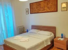 Tarak palace Inn