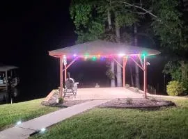 Piece of Paradise on the bend