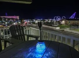 2 Blocks to Boardwalk, End Unit Condo at the Inlet