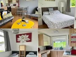 23 Sea Valley, Quiet Chalet at Bideford Bay holiday park