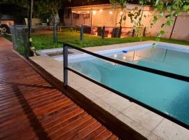 Windmill Hostel, hotel in Mendoza