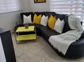 Apartamento dos dormitorios en la zona colonial