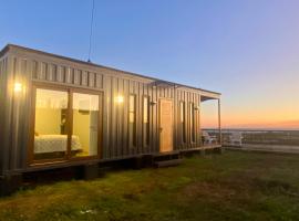 Brisa Marina Lodge, chata v destinaci Licant&eacute;n