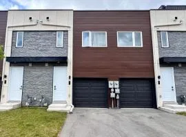 Luxury 4 Bedroom Condo Unit